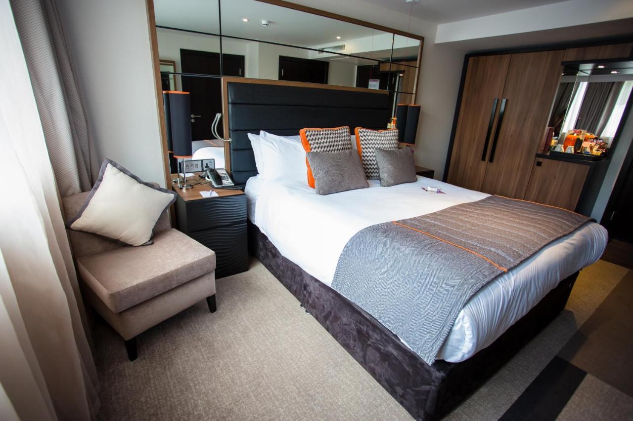 Crowne Plaza Gerrards Cross By Ihg Hotel Beaconsfield Eksteriør billede