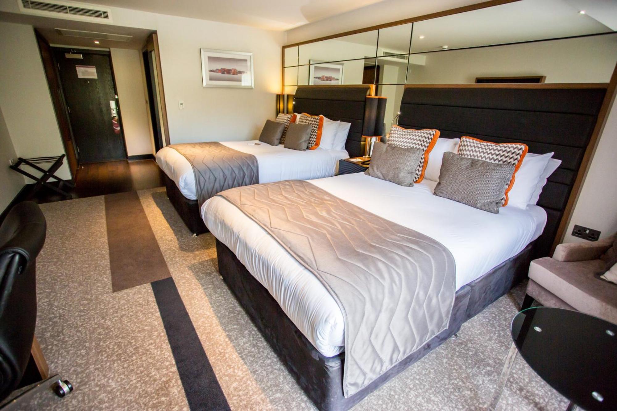 Crowne Plaza Gerrards Cross By Ihg Hotel Beaconsfield Eksteriør billede