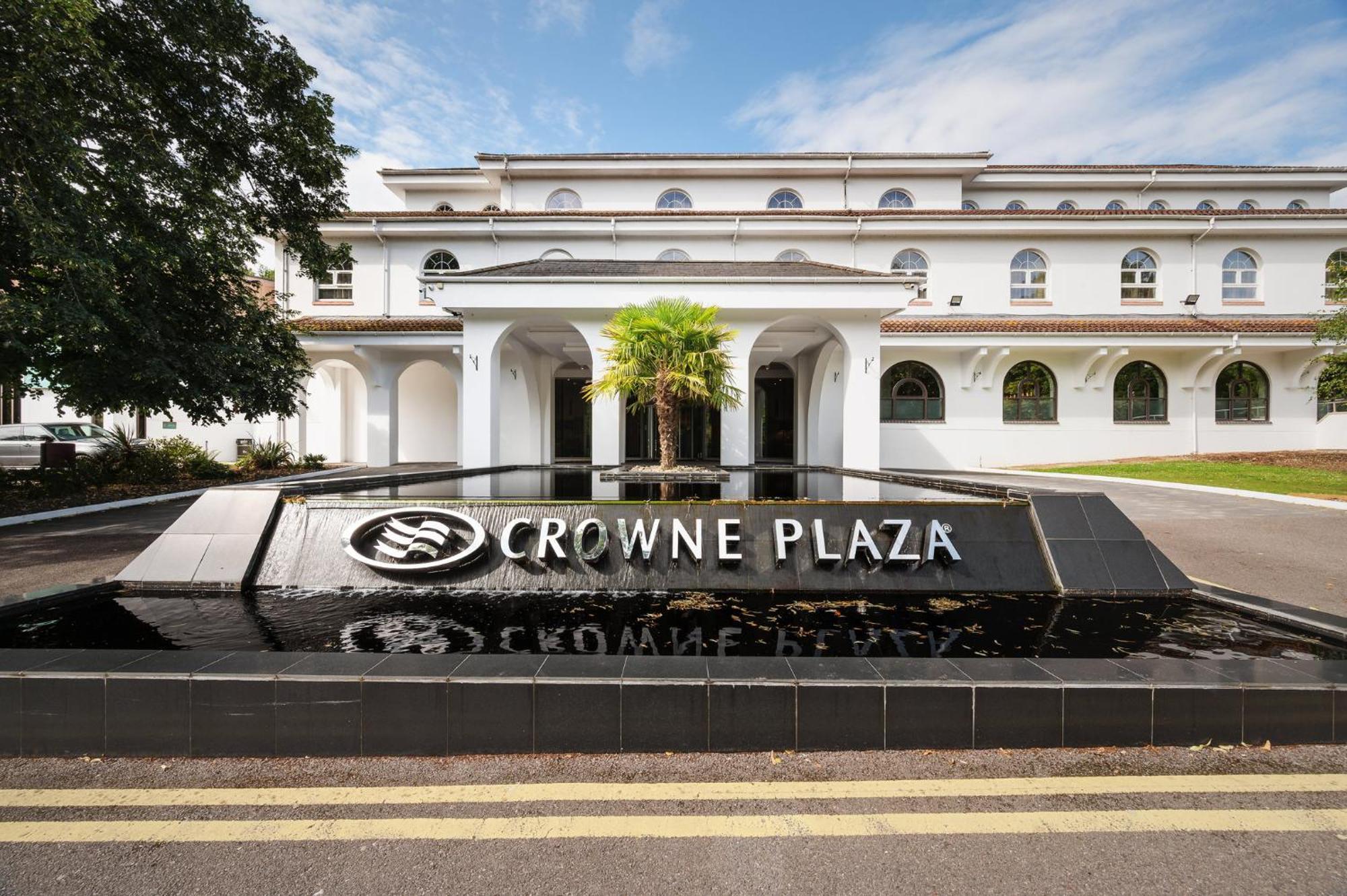 Crowne Plaza Gerrards Cross By Ihg Hotel Beaconsfield Eksteriør billede