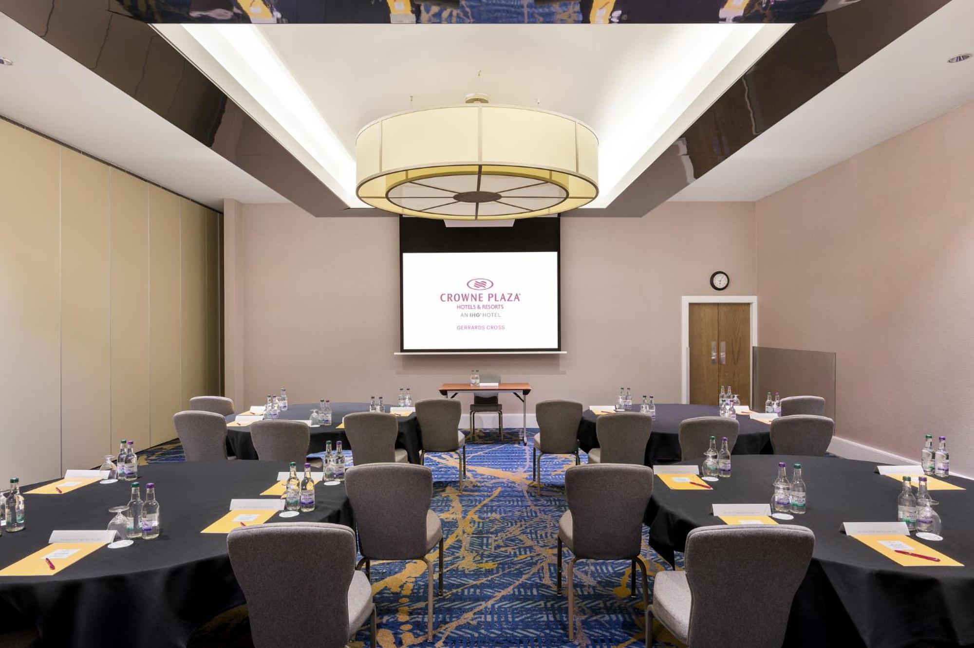 Crowne Plaza Gerrards Cross By Ihg Hotel Beaconsfield Eksteriør billede