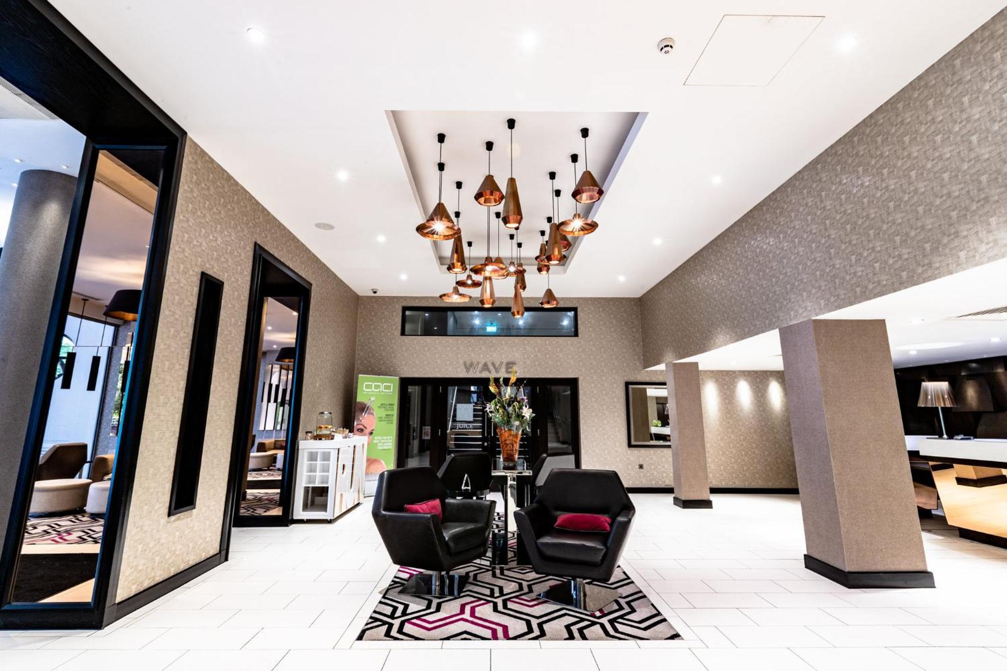 Crowne Plaza Gerrards Cross By Ihg Hotel Beaconsfield Eksteriør billede